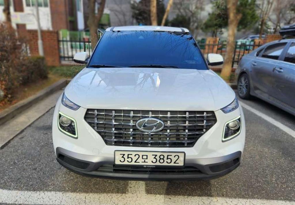 HYUNDAI Venue 2020 Blanco - Importación desde Corea - HF Imports Iquique - Foto 1
