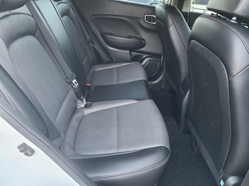 HYUNDAI Venue 2022 Blanco - Importación desde Corea - HF Imports Iquique - Foto 19