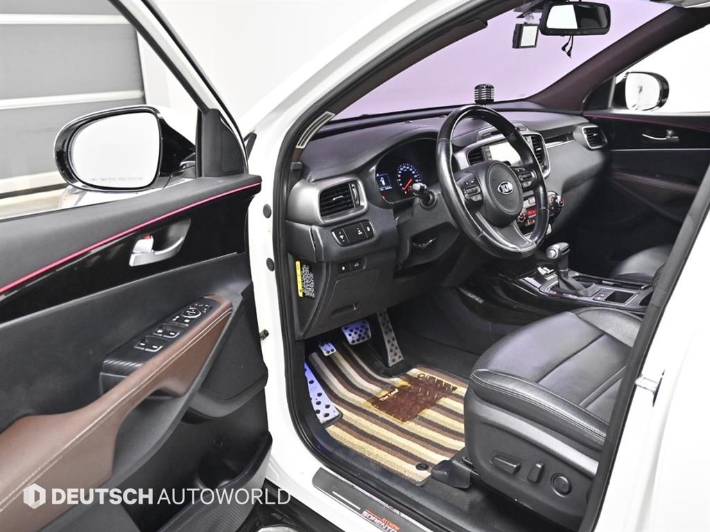 KIA Sorento - Vista 11