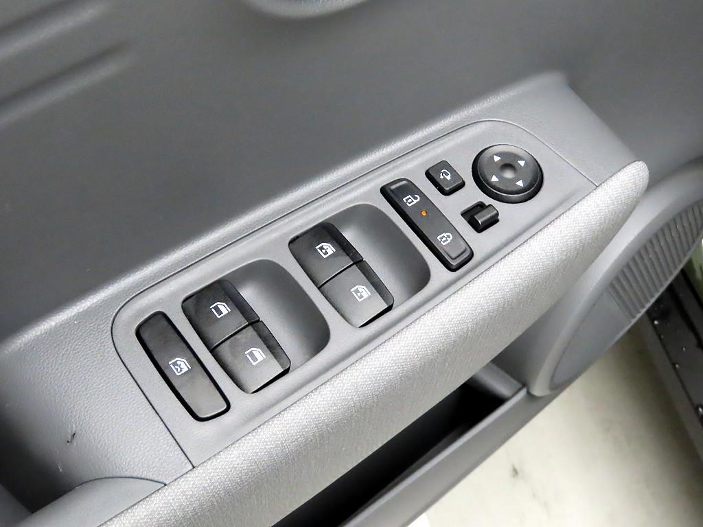 HYUNDAI Casper - Vista 11