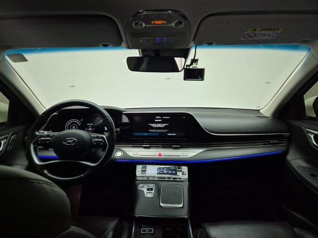 HYUNDAI Grandeur - Vista 8