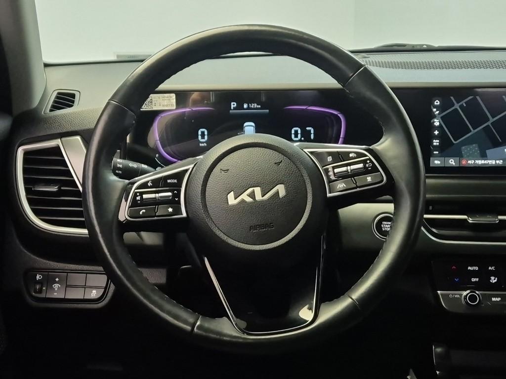 KIA Seltos - Vista 9