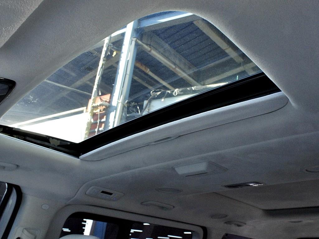 HYUNDAI Staria 2023 Gris - Importación desde Corea - HF Imports Iquique - Foto 12