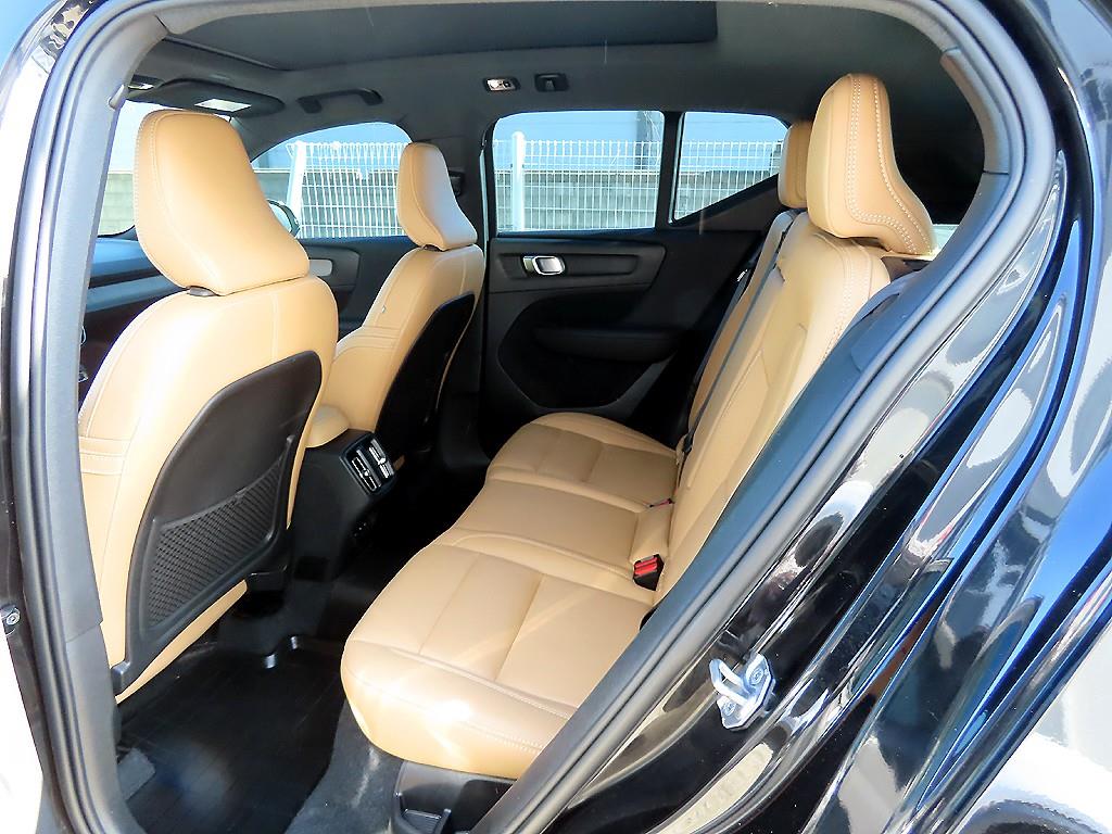 Volvo XC40 - Vista 6
