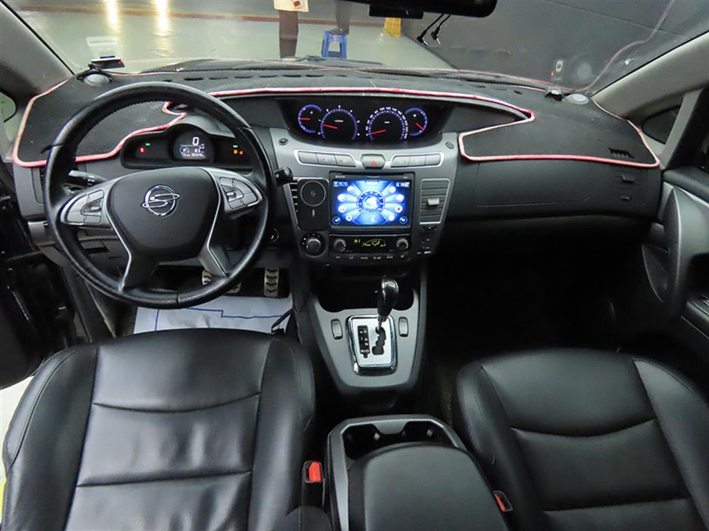 Ssangyong Korando - Vista 7