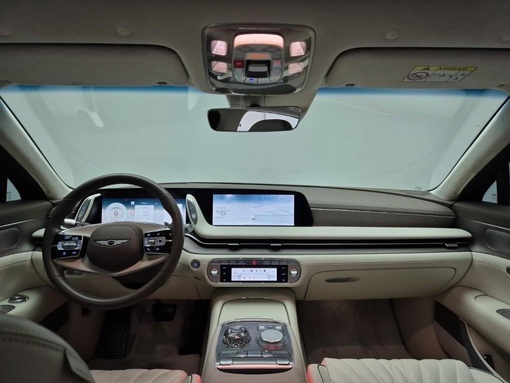 Genesis G90 - Vista 7