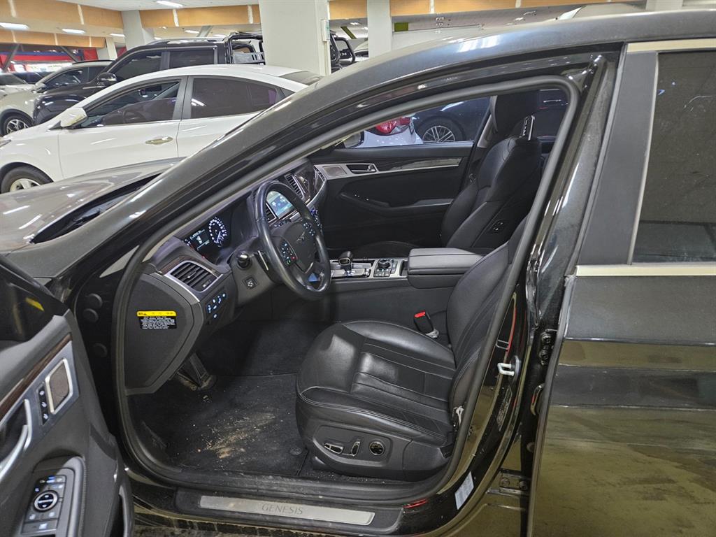 Genesis G80 - Vista 5