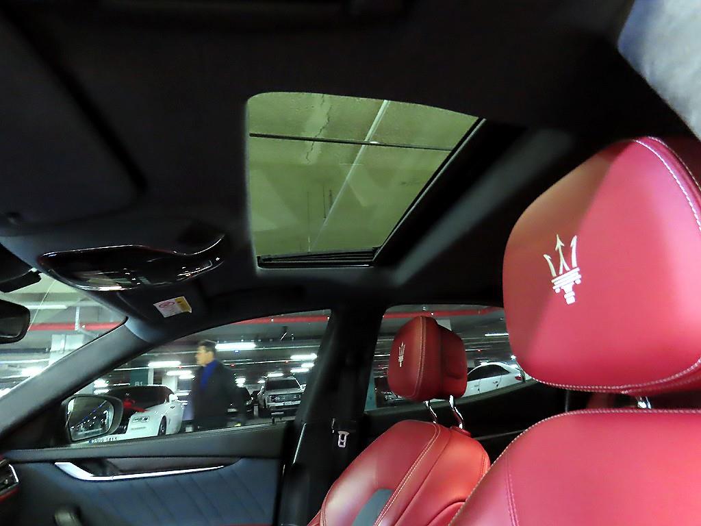 Maserati Ghibli 2020 Negro - Importación desde Corea - HF Imports Iquique - Foto 18