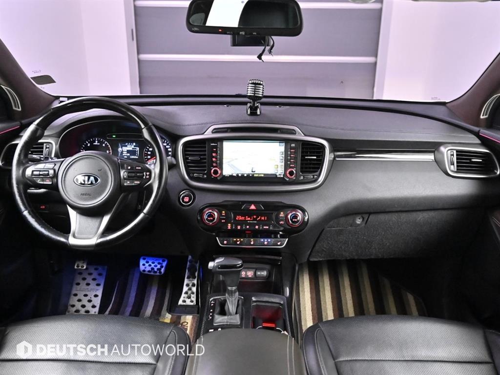 KIA Sorento - Vista 7