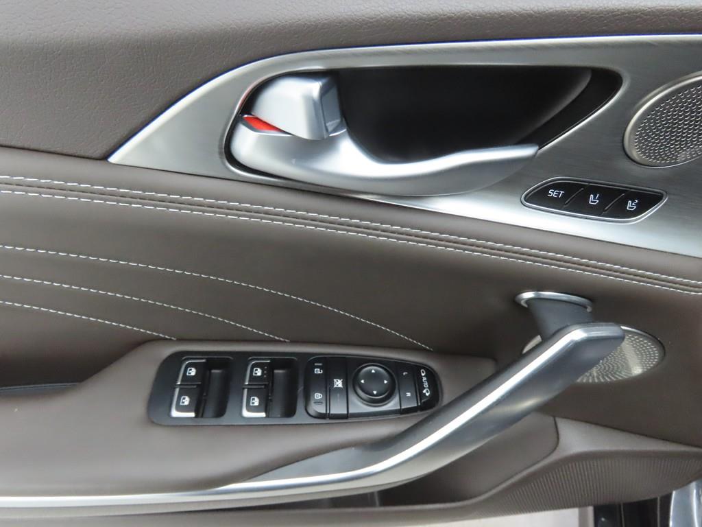 KIA Stinger - Vista 9