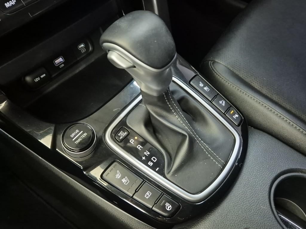 KIA Seltos - Vista 8