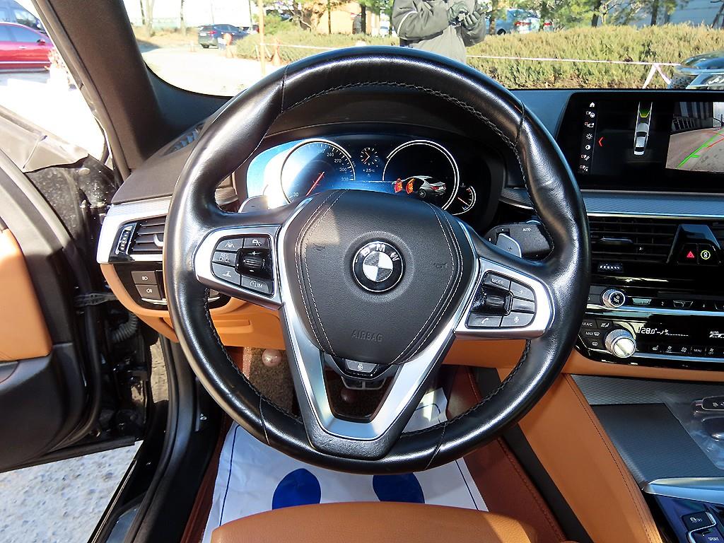 BMW 5 Series - Vista 8