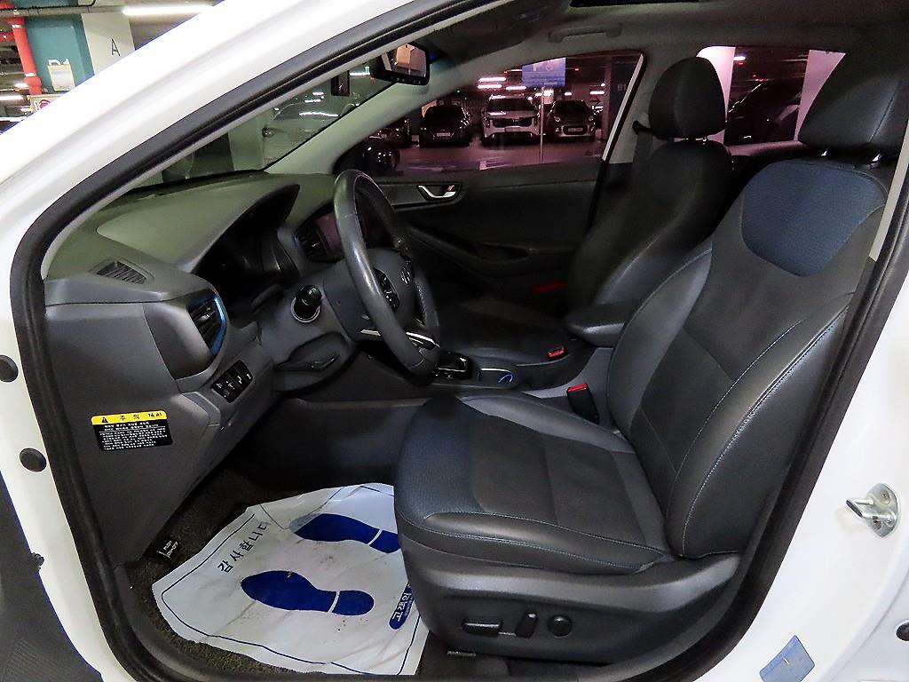 HYUNDAI Ioniq - Vista 6