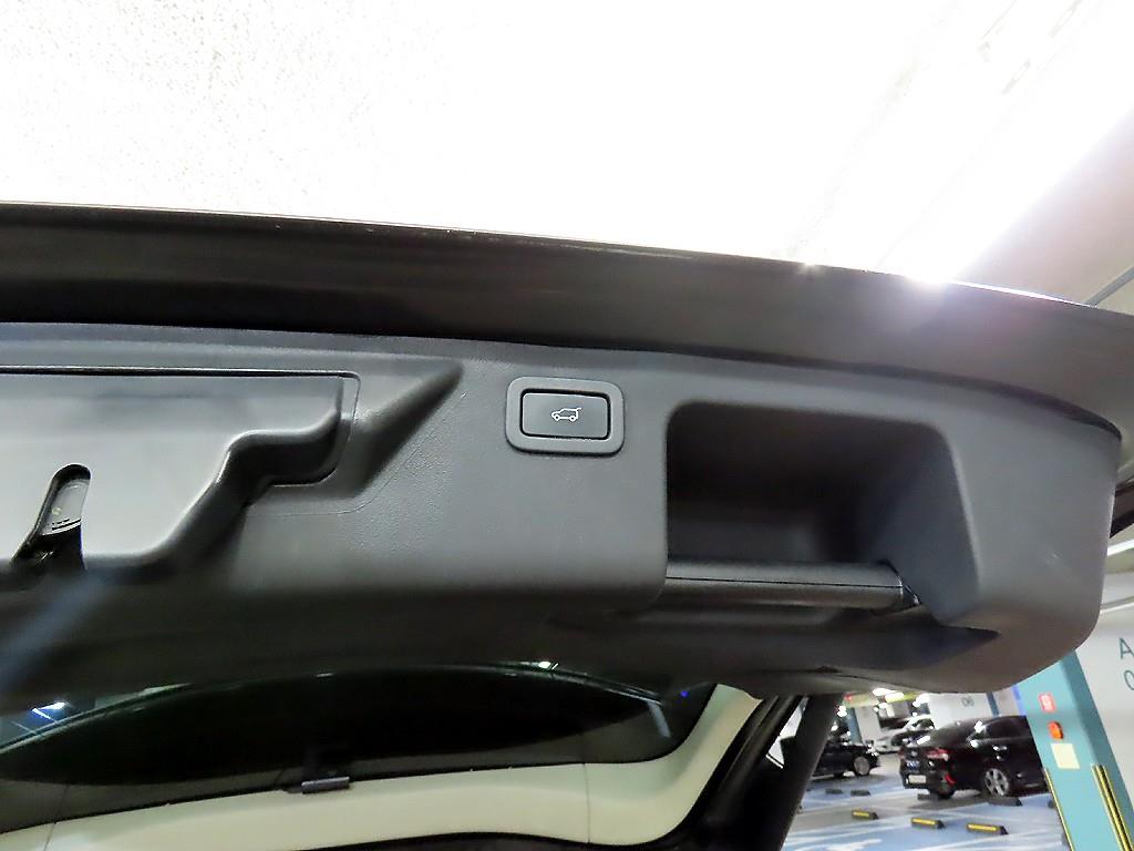 Land Rover Discovery Sports 2016 Negro - Importación desde Corea - HF Imports Iquique - Foto 16