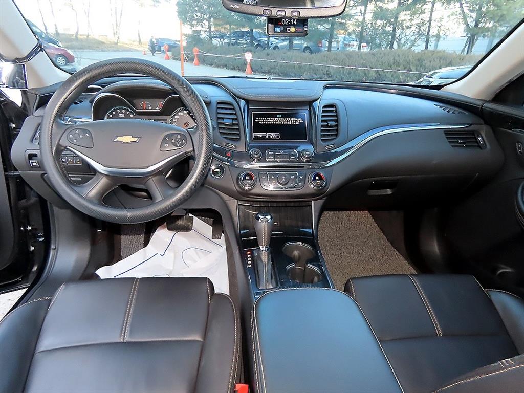 Chevrolet Impala - Vista 7