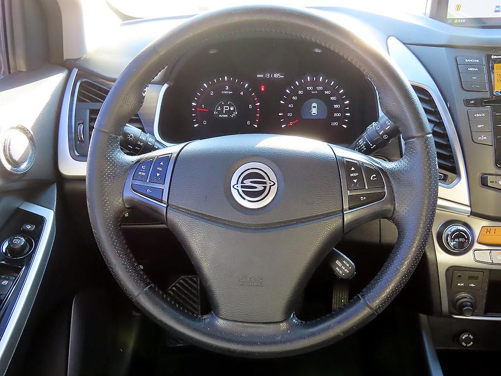 Ssangyong Korando - Vista 7