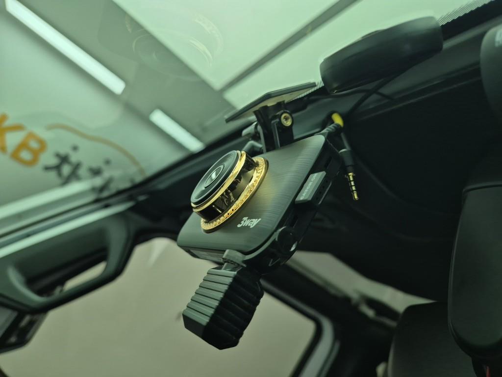 Jeep Wrangler 2023 Blanco - Importación desde Corea - HF Imports Iquique - Foto 17