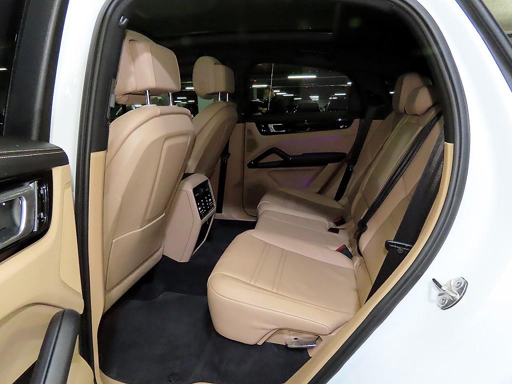 Porsche Cayenne - Vista 7