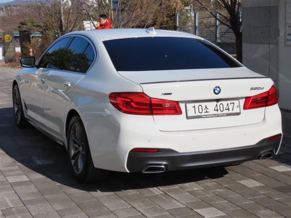 BMW 5 Series - Vista 7