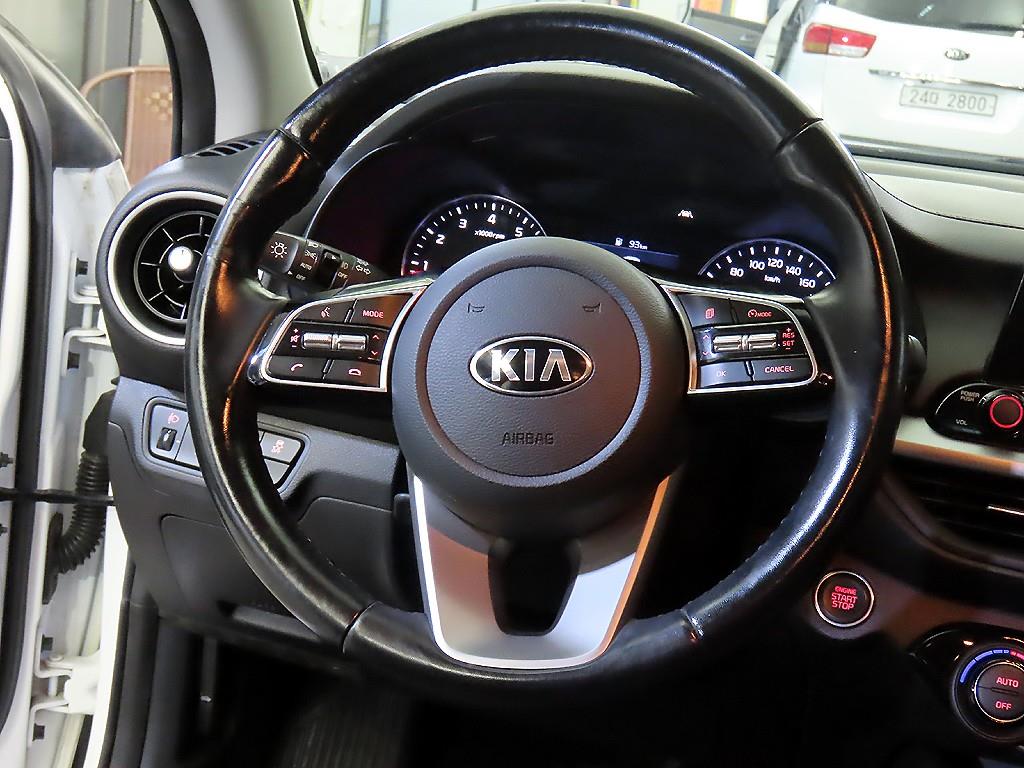 KIA K3 - Vista 8