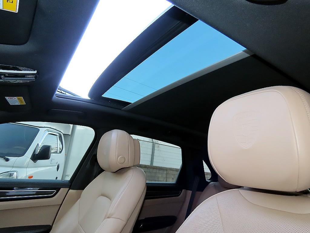 Porsche Cayenne 2019 Morado - Importación desde Corea - HF Imports Iquique - Foto 15