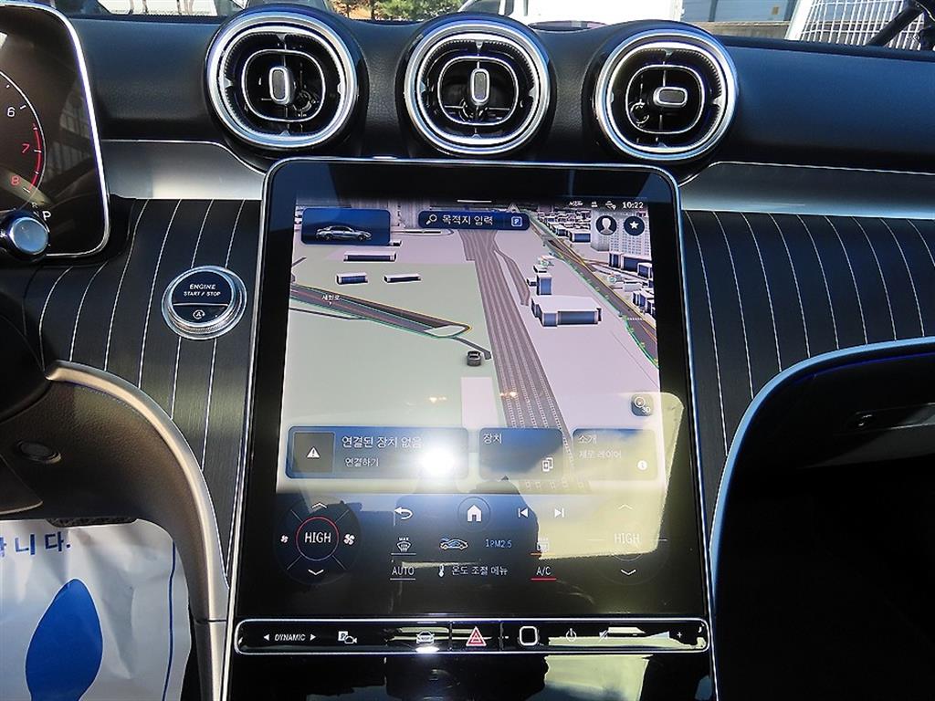 Mercedes Benz C Class - Vista 12