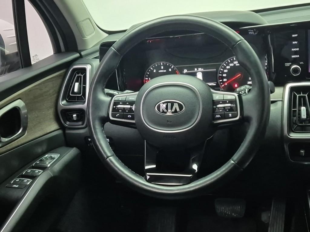KIA Sorento - Vista 12