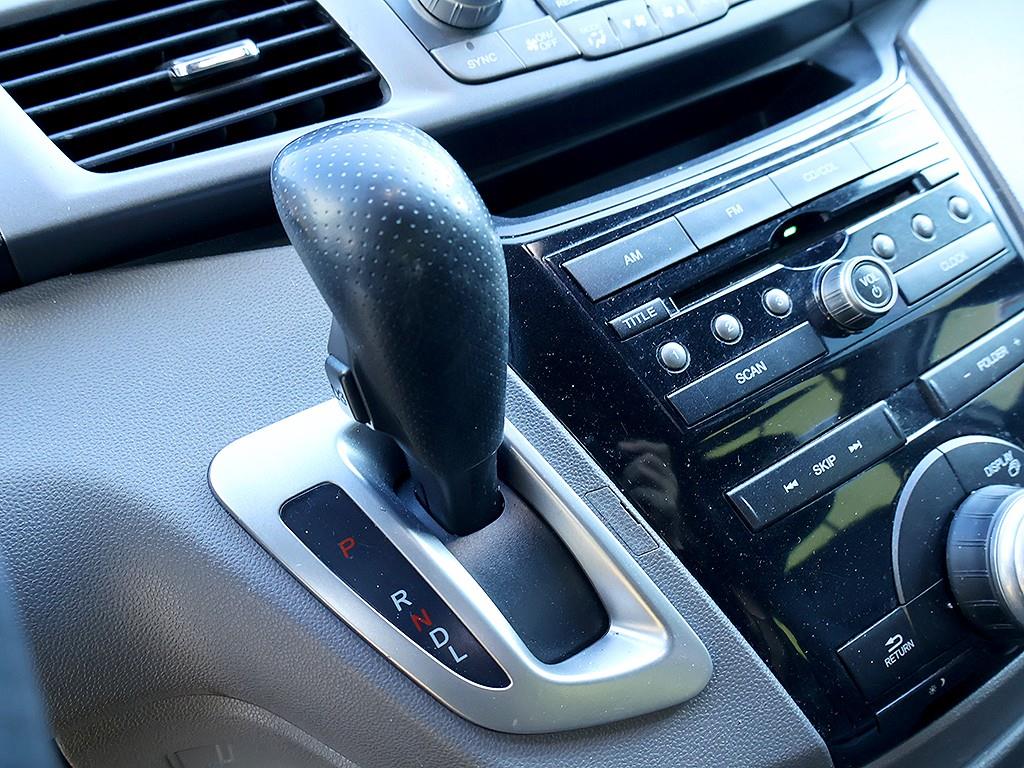 Honda Odyssey 2013 Gris - Importación desde Corea - HF Imports Iquique - Foto 7