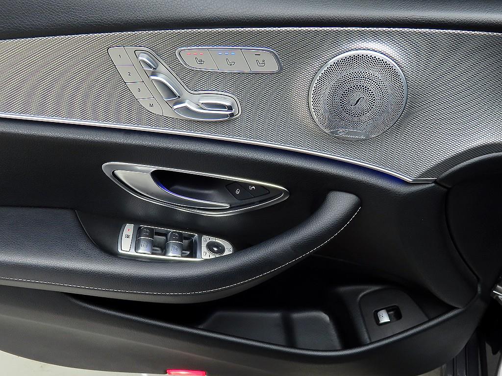 Mercedes Benz E class - Vista 11