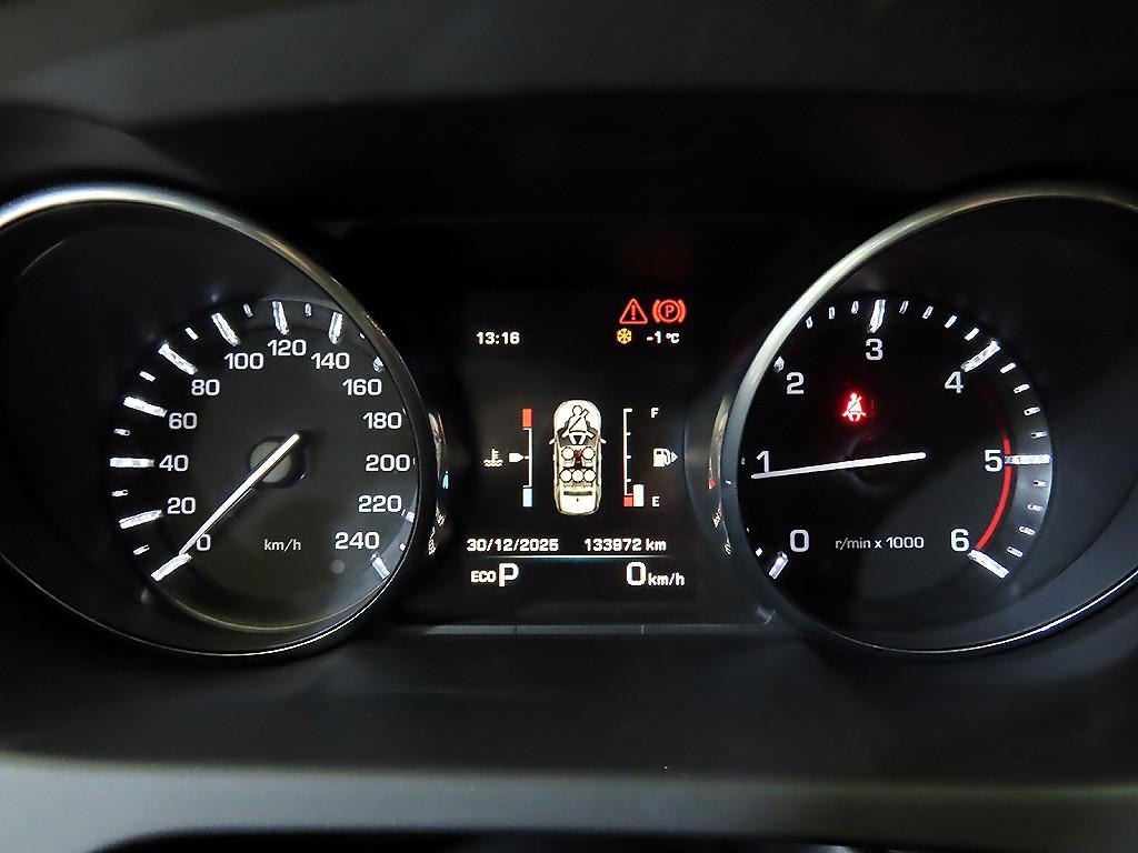 Land Rover Discovery Sports - Vista 9