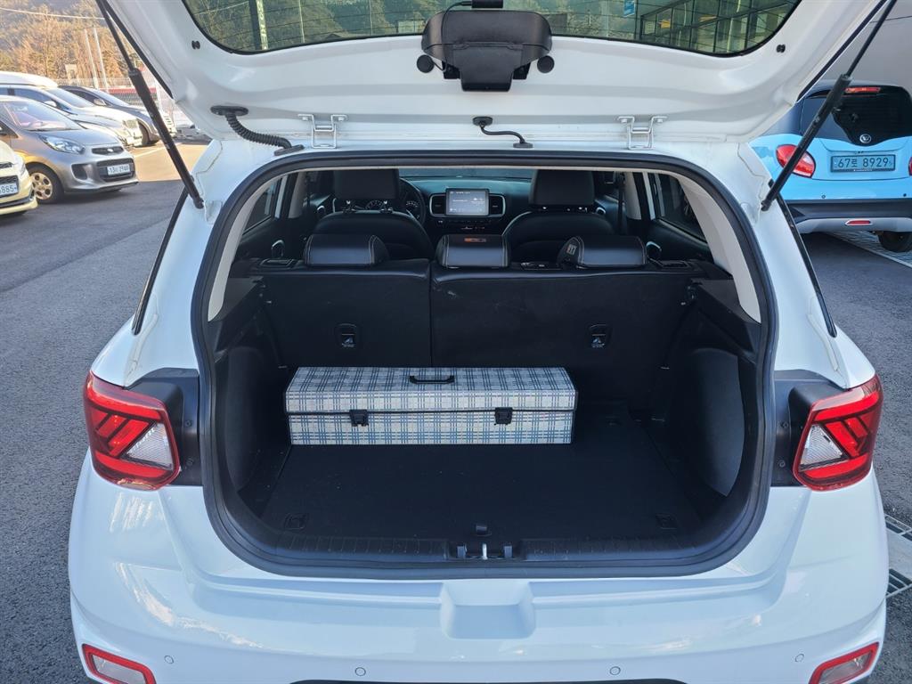 HYUNDAI Venue 2022 Blanco - Importación desde Corea - HF Imports Iquique - Foto 20