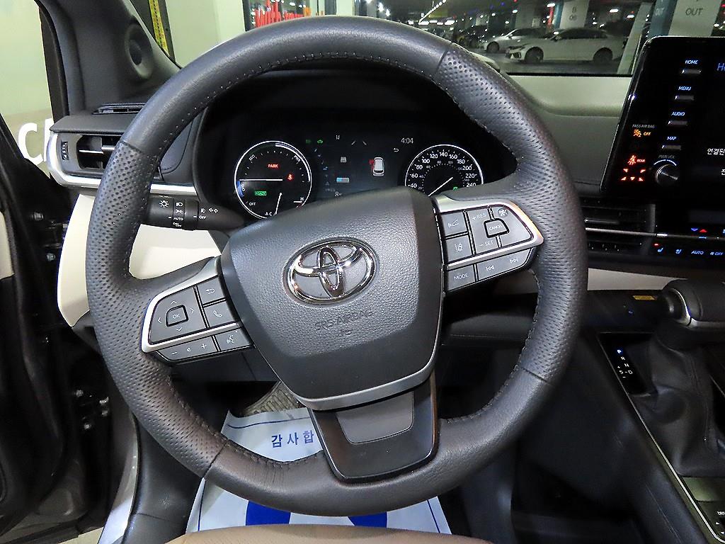 Toyota Siena - Vista 8