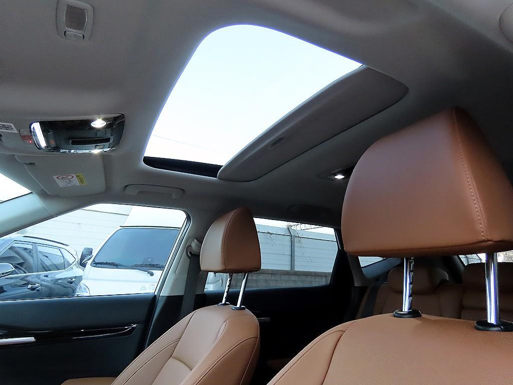 KIA Seltos 2025 - Importación desde Corea - HF Imports Iquique - Foto 14