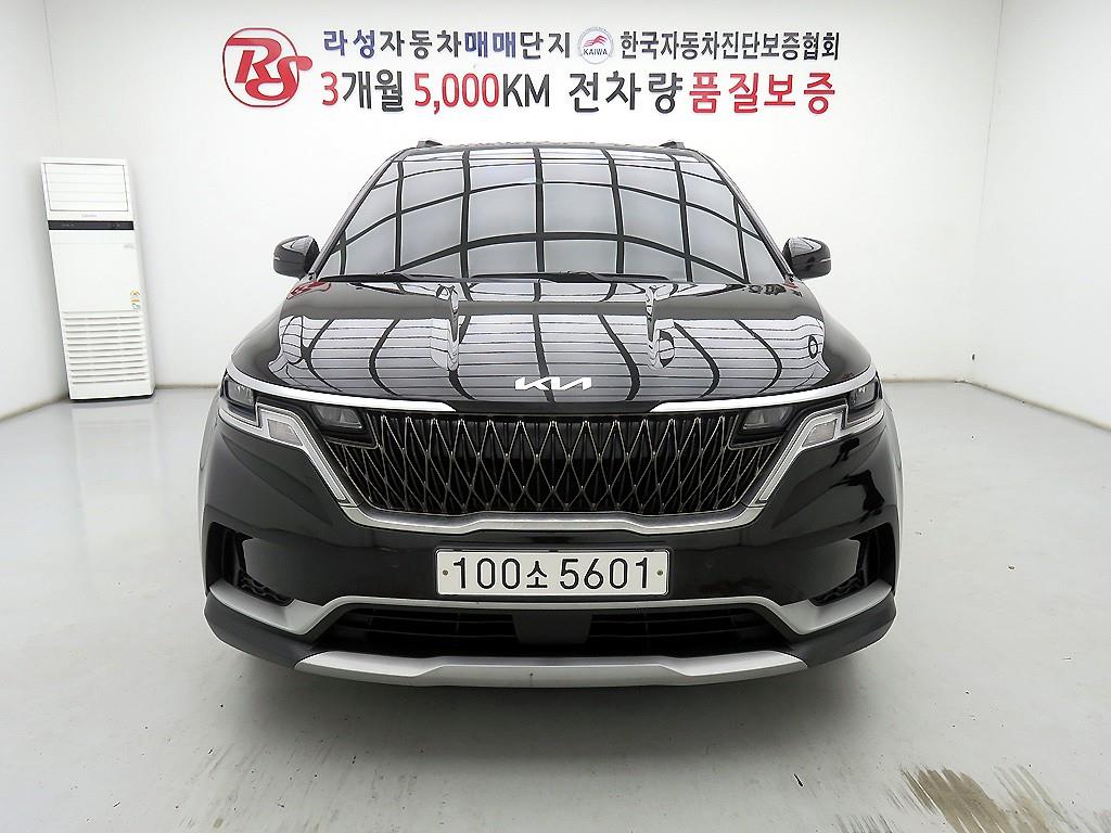 KIA Carnival 2023 Negro - Importación desde Corea - HF Imports Iquique - Foto 1