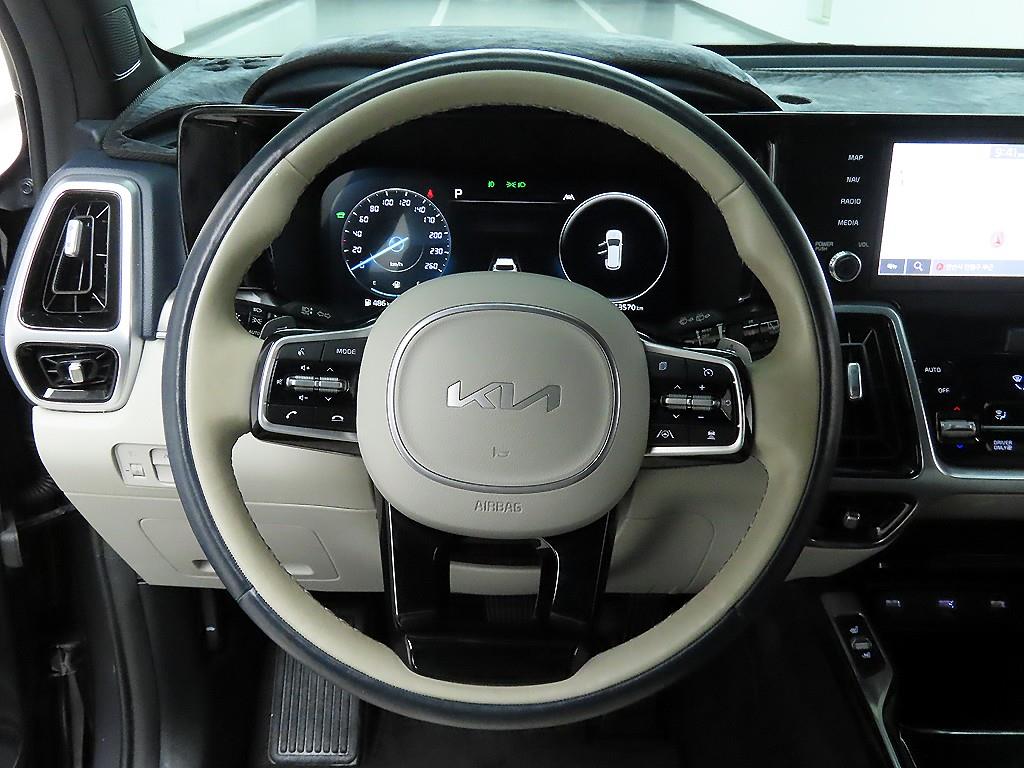 KIA Sorento - Vista 8