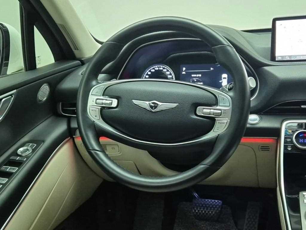 Genesis GV80 - Vista 9