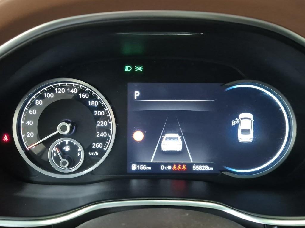 Genesis G80 - Vista 6