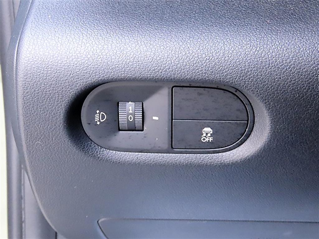 HYUNDAI Casper - Vista 12