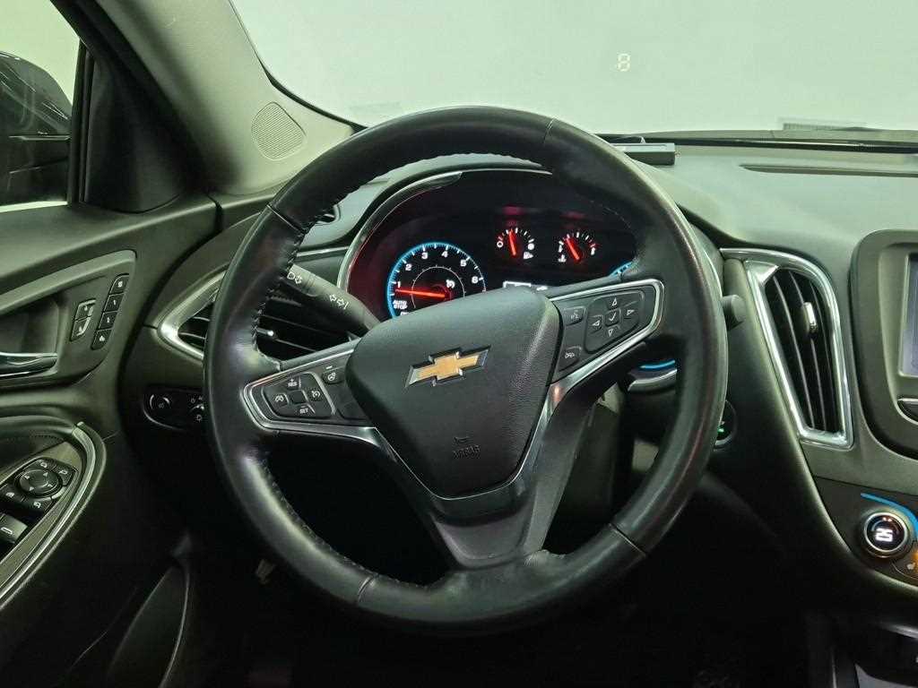 Chevrolet Malibu - Vista 9