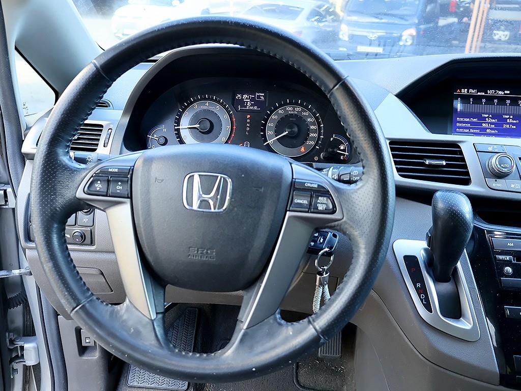 Honda Odyssey 2013 Gris - Importación desde Corea - HF Imports Iquique - Foto 8