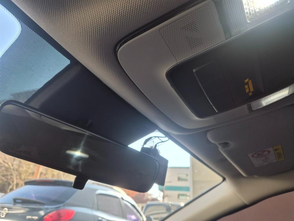 HYUNDAI Sonata - Vista 6