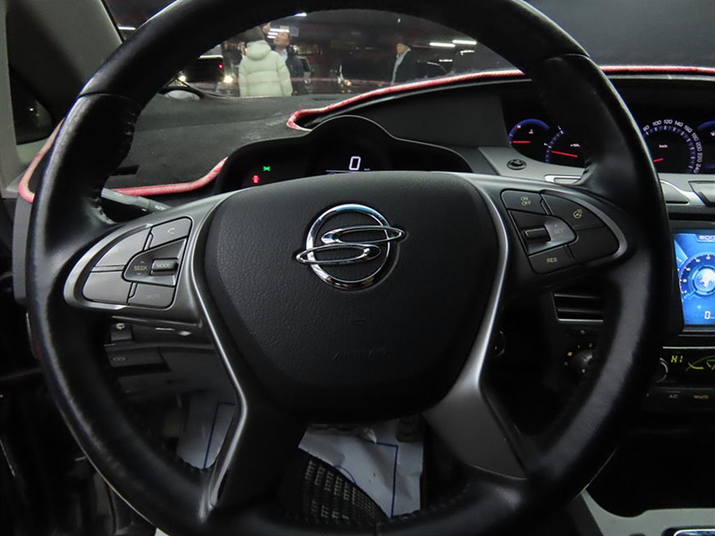 Ssangyong Korando - Vista 8