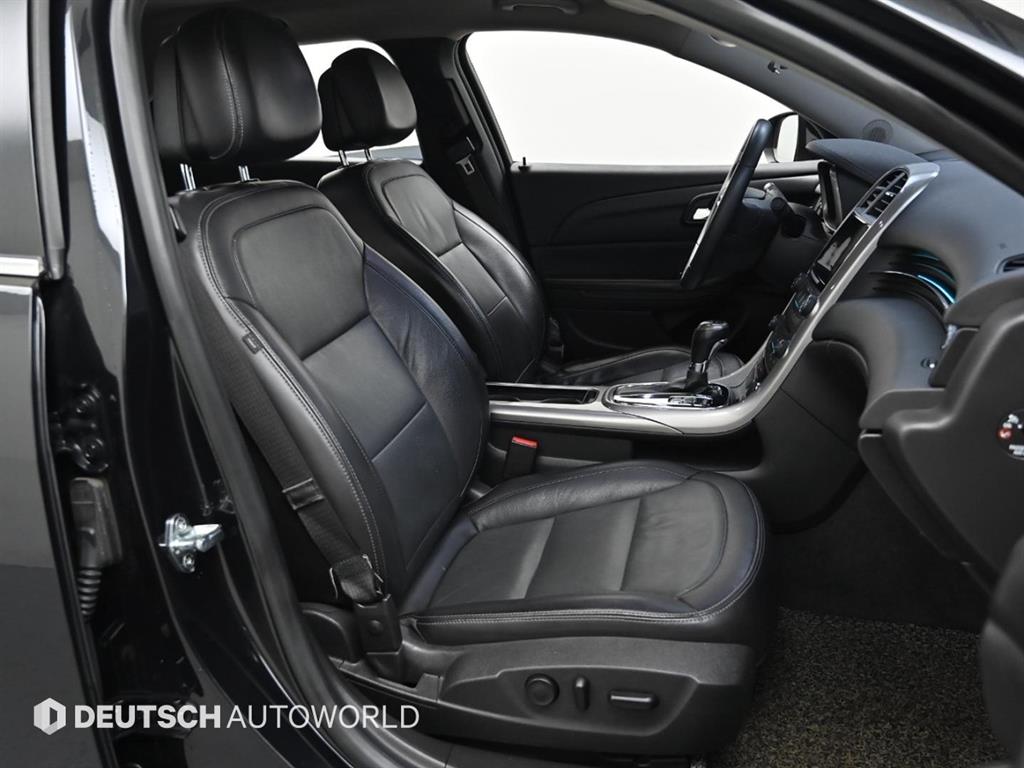 Chevrolet Malibu - Vista 10