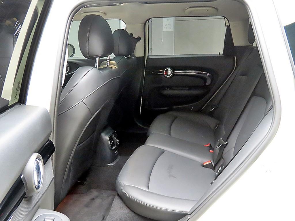 Mini Clubman - Vista 6