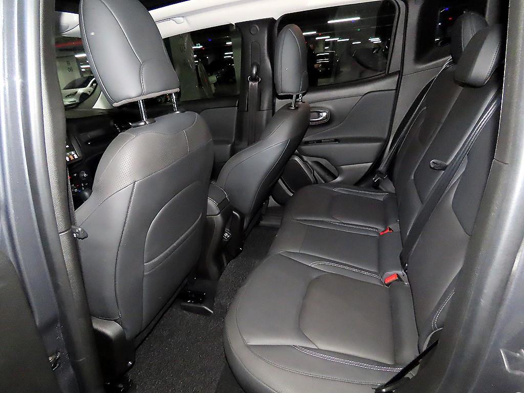 Jeep Renegade - Vista 7