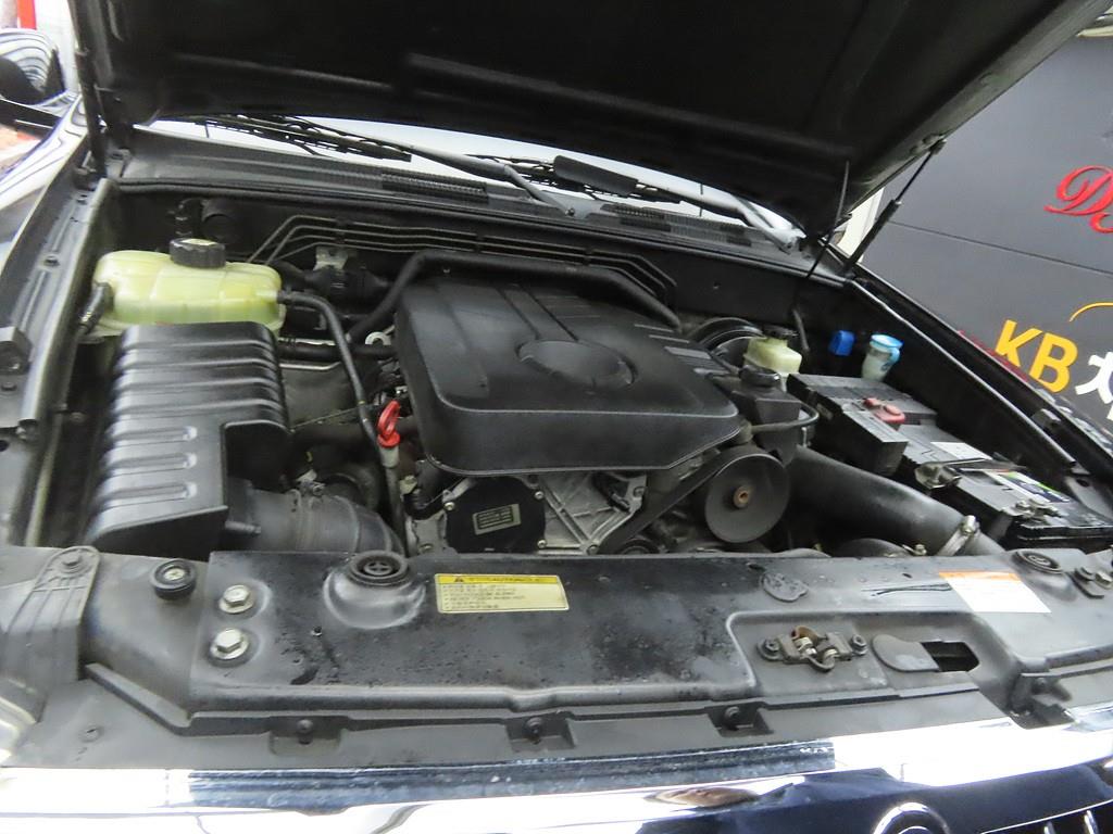 Ssangyong Rexton 2016 Negro - Importación desde Corea - HF Imports Iquique - Foto 19