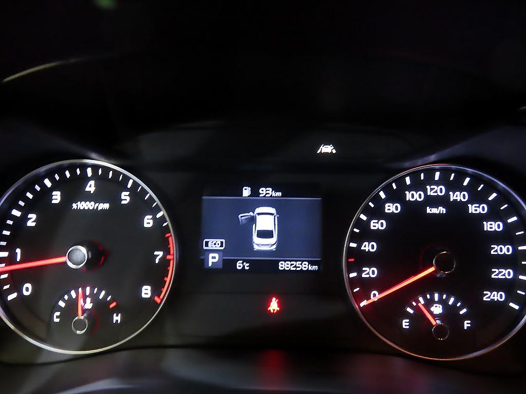 KIA K3 - Vista 9