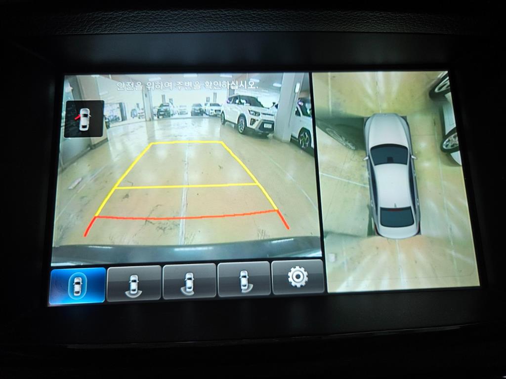 Genesis G80 - Vista 11