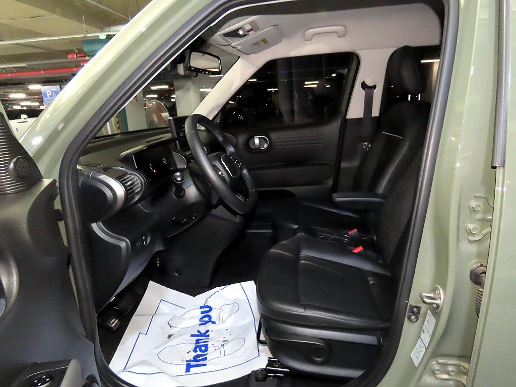 HYUNDAI Casper - Vista 6