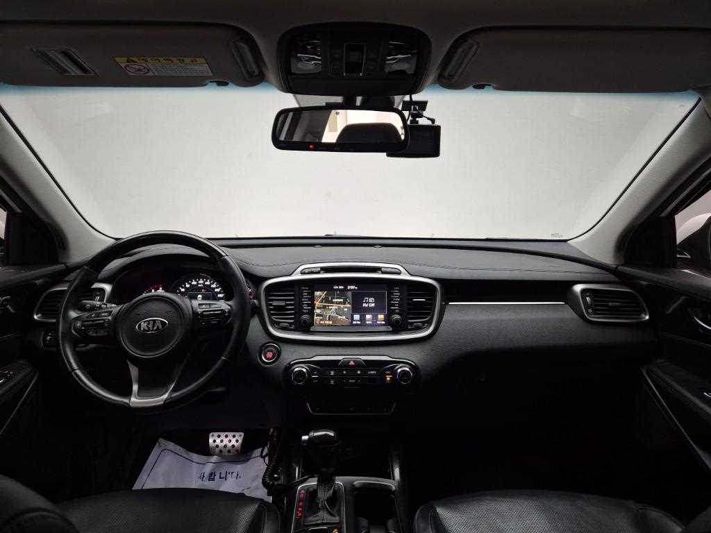 KIA Sorento - Vista 7